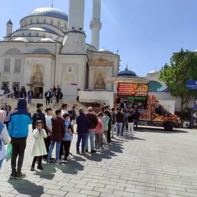 Hayır Lokması İstanbul ile cenaze, mevlüt, kandil, düğün ve özel günlerde lokmacı hizmeti